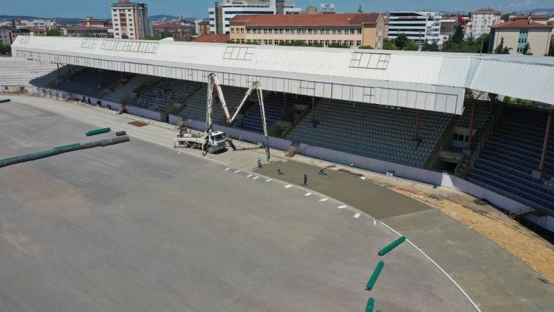 Gebze Stadı’nın halısı seriliyor
