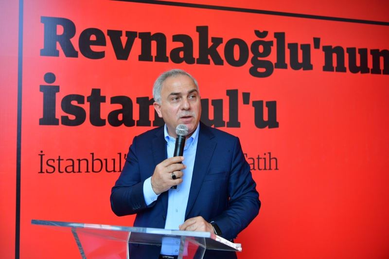 Prof. Dr. Mustafa Koç’un “Revnakoğlu’nun İstanbul’u-İstanbul’un İç Tarihi: Fatih” kitabı tanıtıldı
