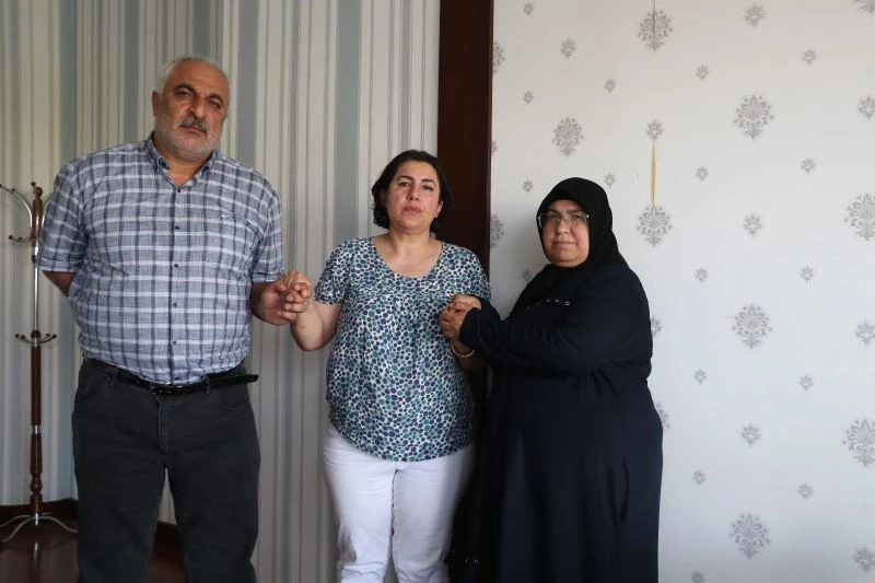 Almanya’da tek başına evlat nöbetinde olan Maide Aktaş’dan Gara şehidinin ailesine ziyaret
