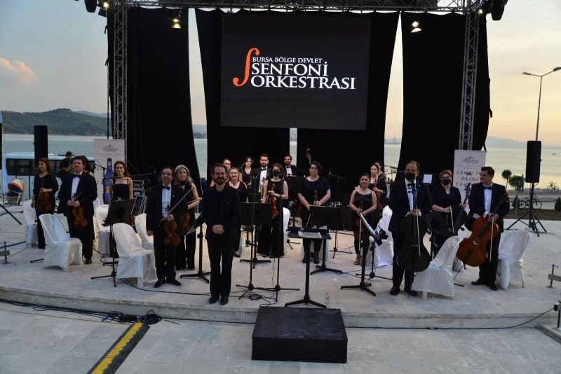 Amfi tiyatroda klasik müzik akşamı
