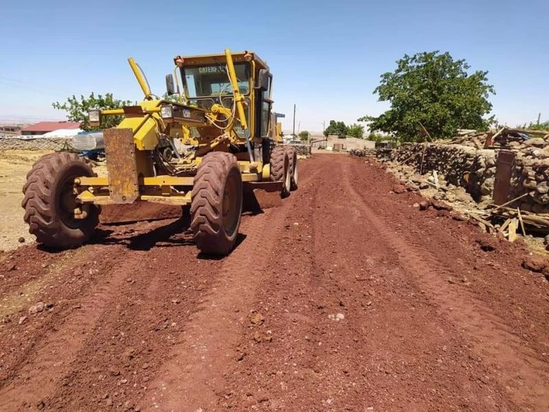 Bağlar Belediyesi, Karacadağ’ın altyapı sorununu ortadan kaldırıyor
