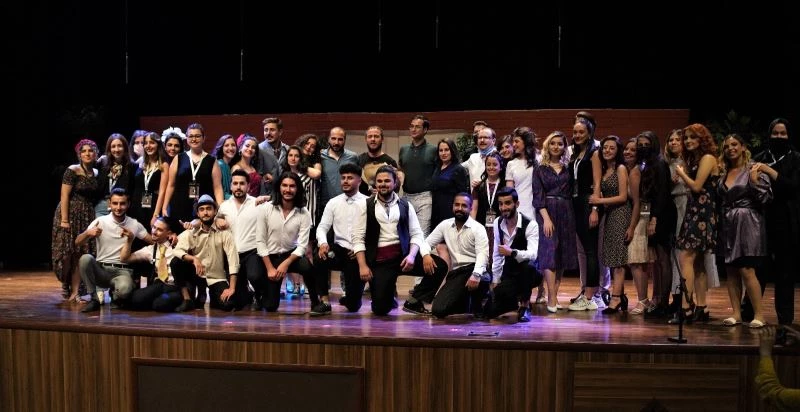 HKÜ’de ’Lüküs Hayat’ Rüzgarı Esti
