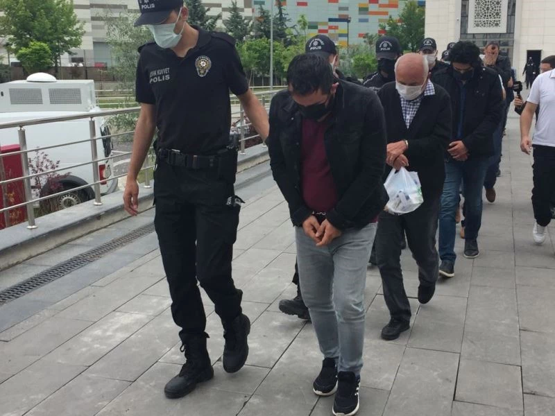 Ankara’da rüşvet ve evrakta sahtecilik operasyonu: 30 gözaltı
