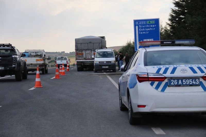 Anne kız hayatını kaybetti, baba ve oğulları yaşam savaşı veriyor
