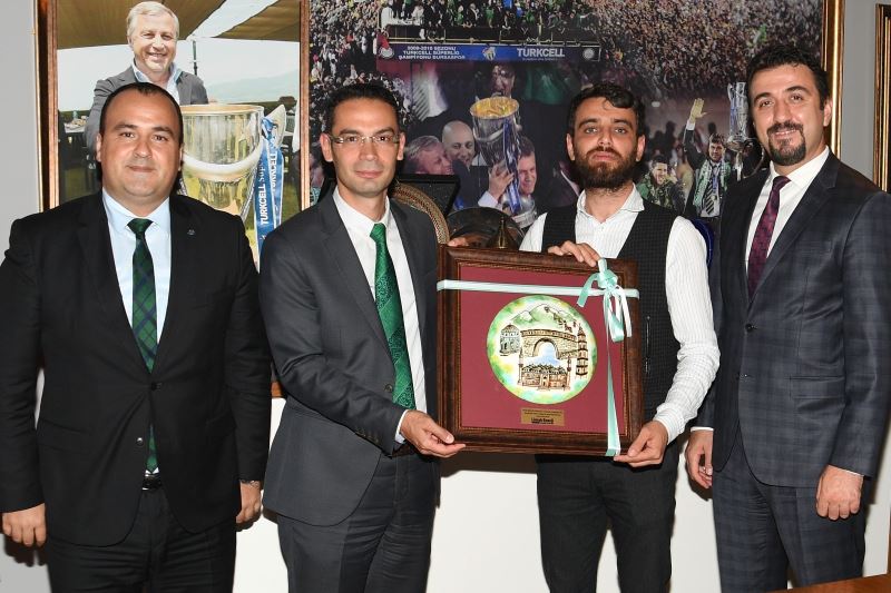 Limak Uludağ Elektrik, Bursaspor Kulübü’nü ziyaret etti
