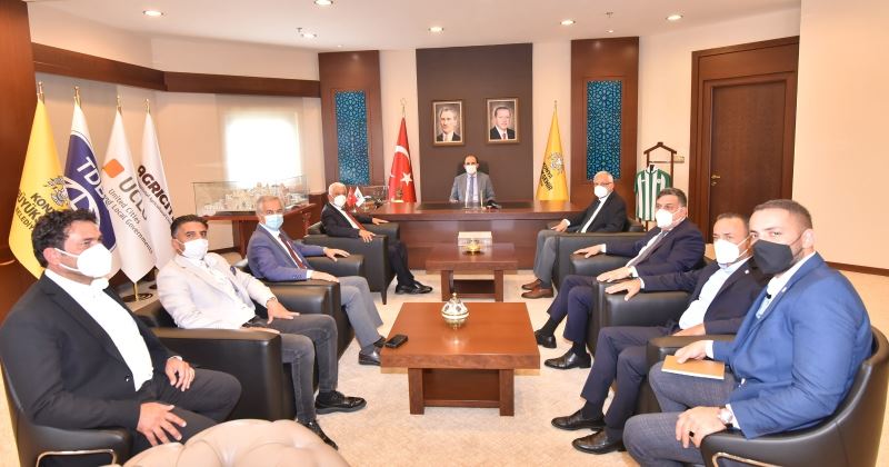 Başkan Altay Kuzey Kıbrıslı belediye başkanlarıyla bir araya geldi
