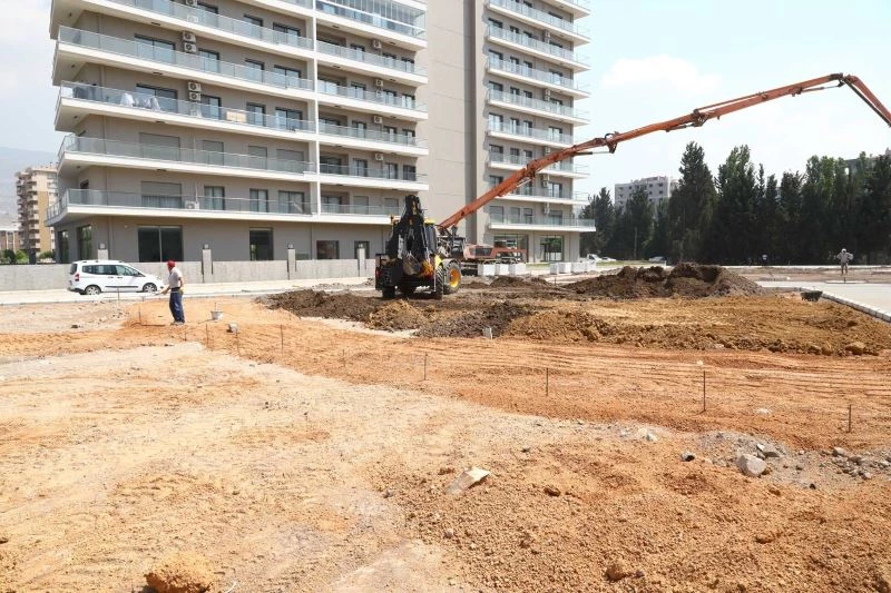 Bayraklı’ya 3 bin 739 metrekarelik yepyeni park
