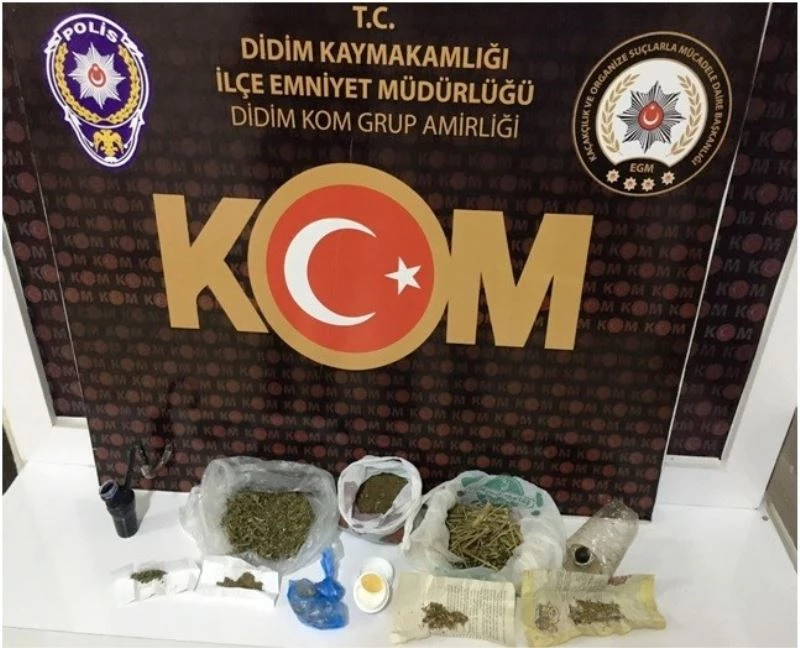 Sakız kutusuna uyuşturucu saklamış
