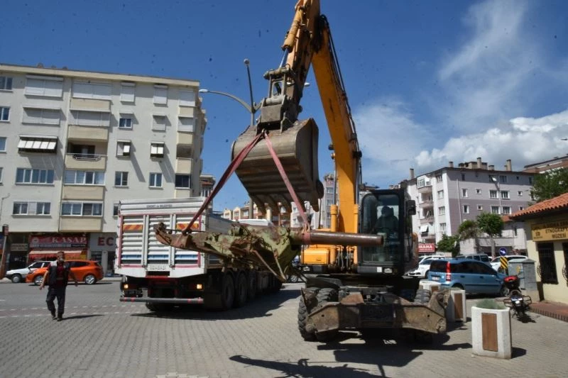 Edremit’teki tarihi top Harbiye’de restore edilecek
