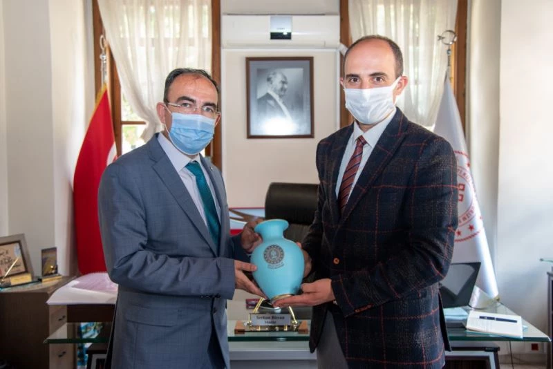 Rektör Beydemir, Kültür Turizm Müdürü Bircan’la bir araya geldi
