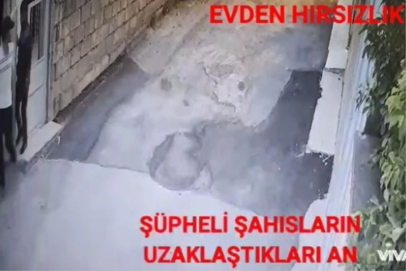 İkametten hırsızlık ve motosiklet hırsızlığı güvenlik kamerasında
