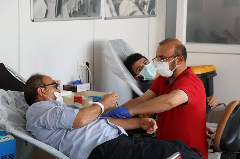 Kızılay Kırşehir’de kan bağışı çağrısında bulundu
