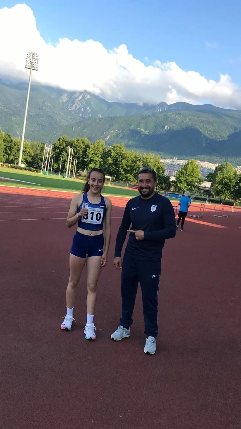 Ayça Fidanoğlu’dan dünya çapında derece
