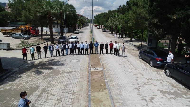 Kırkağaç da prestij caddesine kavuşuyor
