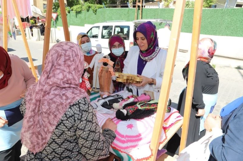 Battalgazi Hanımeli pazarı yeniden kapılarını açtı
