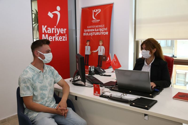 İş arayanlar Kariyer Merkezi’nin ’yapay zekası’ ile hayallerine kavuştu
