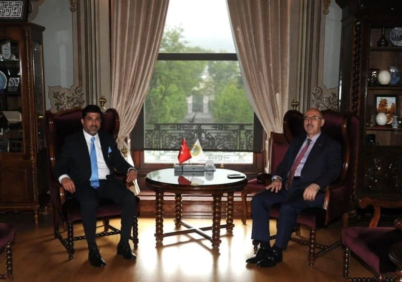 ADÜ Rektörü Aldemir, İstanbul Üniversitesi ve Yeni Yüzyıl Üniversiteleri Rektörleri ile görüştü
