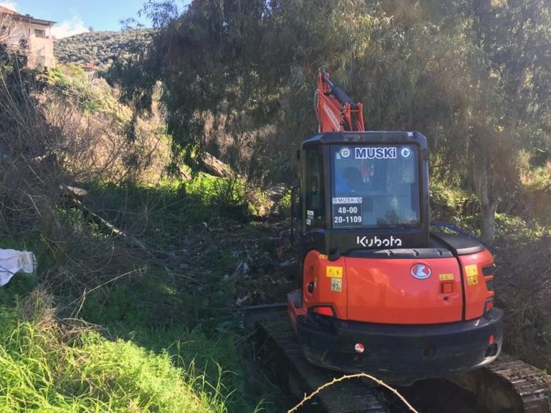 Karacahisar’da 3 bin 600 metre dere temizlendi
