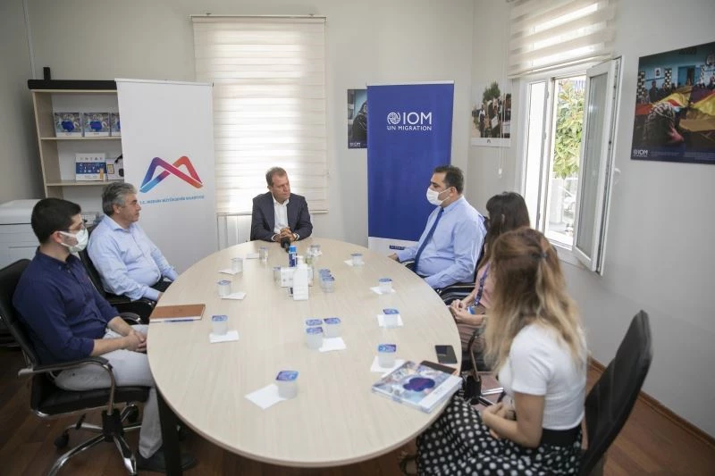 Büyükşehir Belediyesi, mültecilerin yaşamını kolaylaştıracak adımlar atıyor
