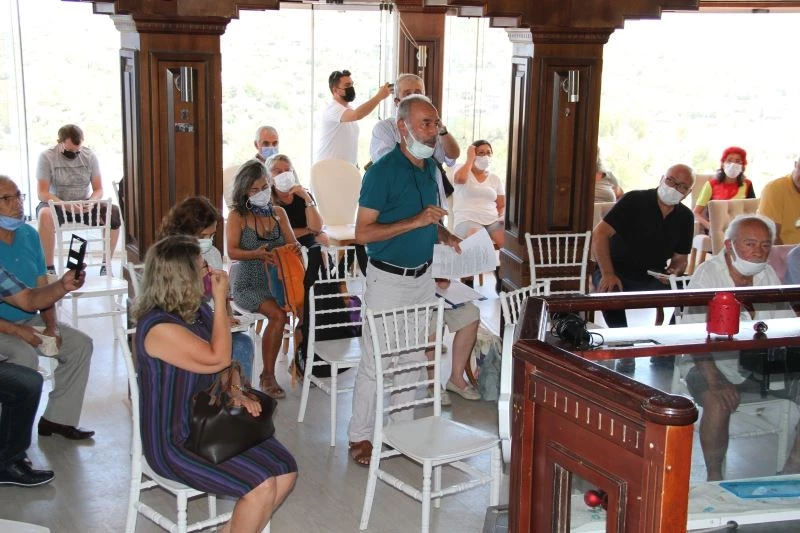 Datça’da çevreciler şaşırttı
