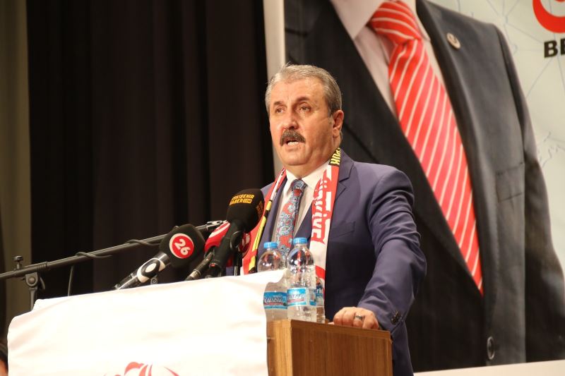 BBP Genel Başkanı Destici İzmir HDP İl Binası’na yapılan saldırıyı kınadı
