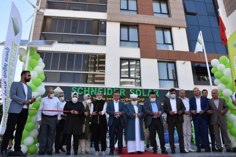 Schneider Solar system Güneydoğu Bölge Bayii Diyarbakır’da açıldı

