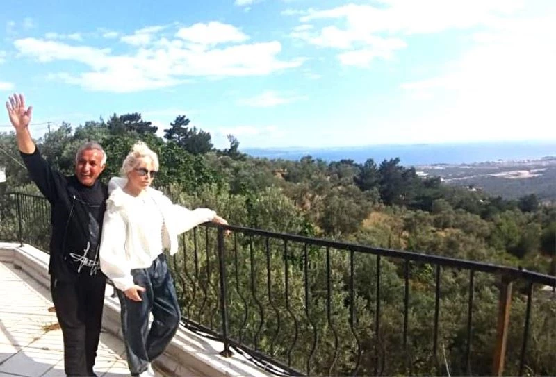 Ajda Pekkan çiftlik kurmak için Kazdağları’nda arazileri gezdi
