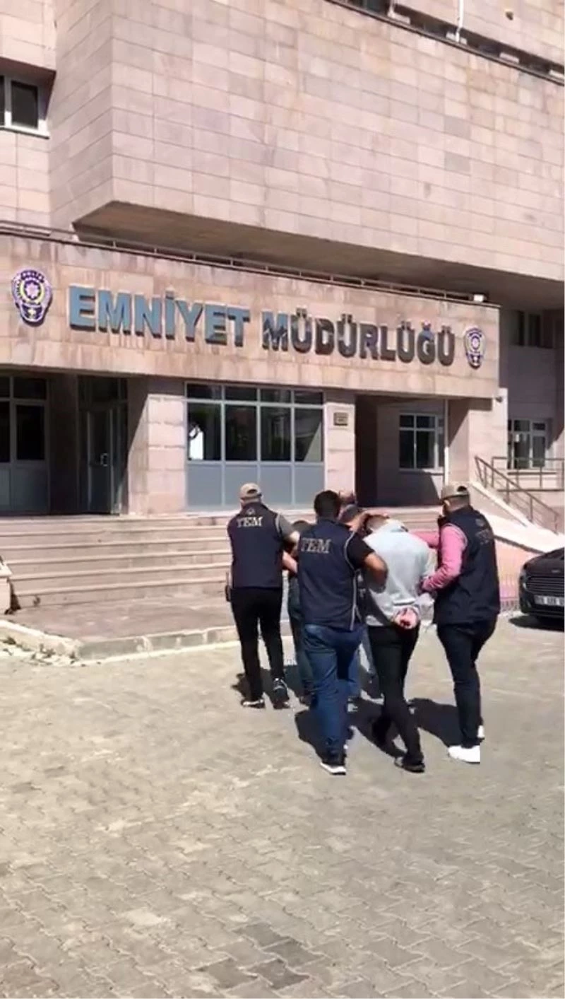 FETÖ’nün askeri mahrem yapılanmasına operasyon: 9 gözaltı
