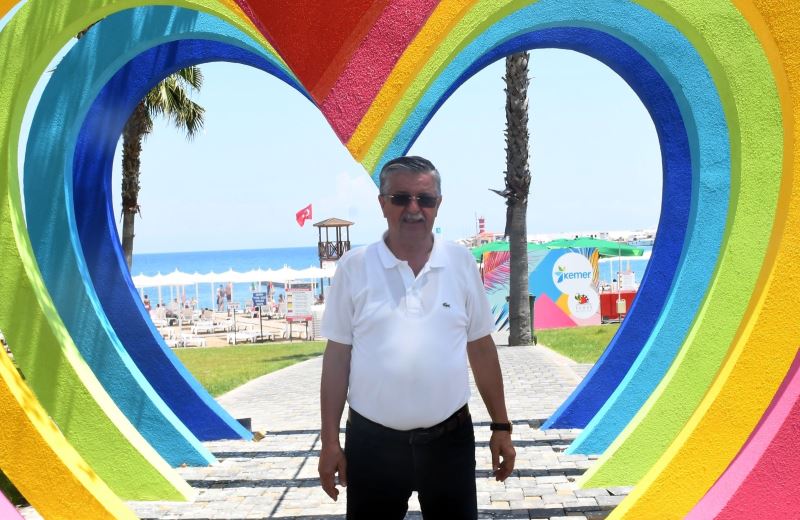 Başkan Topaloğlu: “Bu yıl Antalya’ya gelmesi beklenen 6 milyon turistin 4 milyonunu ağırlamaya talibiz”
