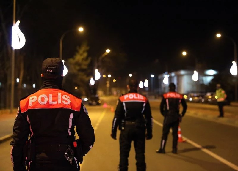 Sokağa çıkma kısıtlamasını ihlal edenlere 192 bin 600 lira ceza
