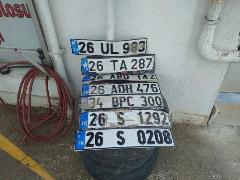 Sosyal medya ’buluntu plaka’ ilanları ile doldu
