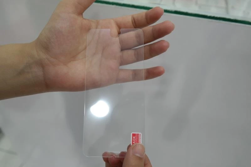 Binlerce liralık telefonunuz için kalitesiz ekran koruma camını tercih etmeyin
