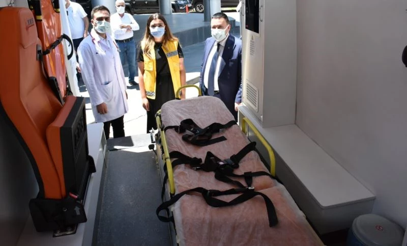 Bağlar belediyesi ambulans ve sağlık ekibi ile pandemi mücadelesinin yanında
