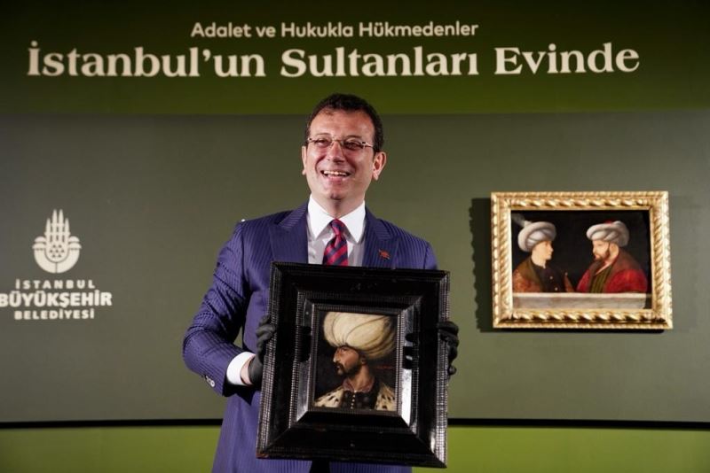 Kanuni Sultan Süleyman tablosu, Fatih Sultan Mehmet’in portresinin yanında yerini aldı
