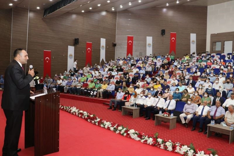 Başkan Yılmaz, Gönül Bağı ekibine plaketle teşekkür etti
