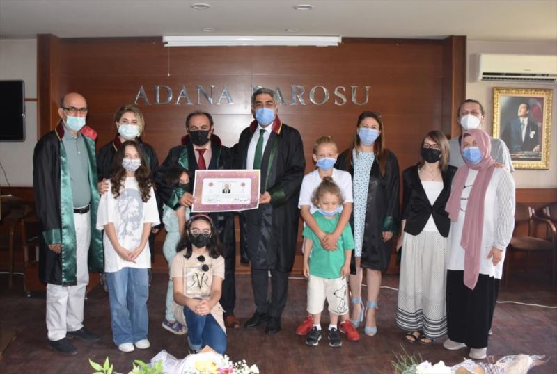 Adana Barosunda stajını tamamlayan 4 yeni avukat mesleğe başladı
