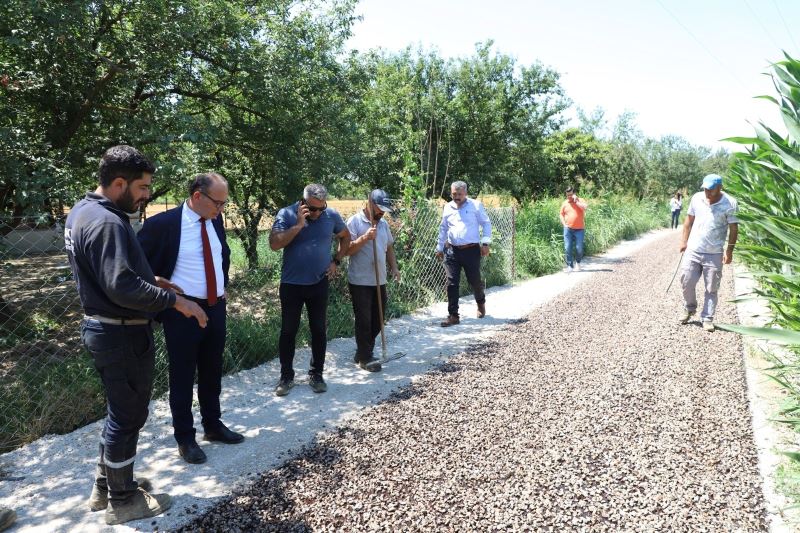 Bostanlık Mevkisinde asfaltlama çalışmaları başladı
