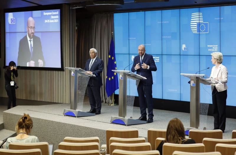 AB’den Türkiye’deki Suriyeli mülteciler için 3 milyar Euro ek fon
