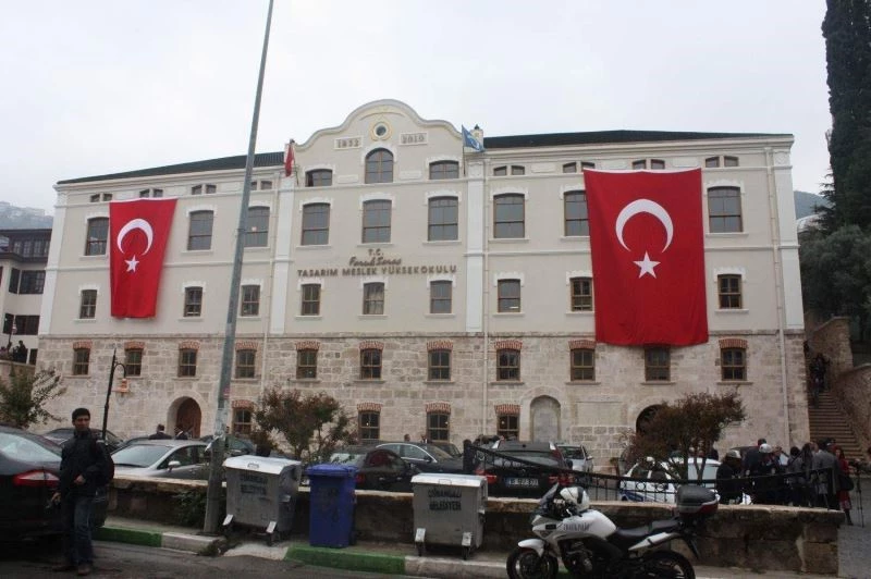 Faruk Saraç ismi de silindi
