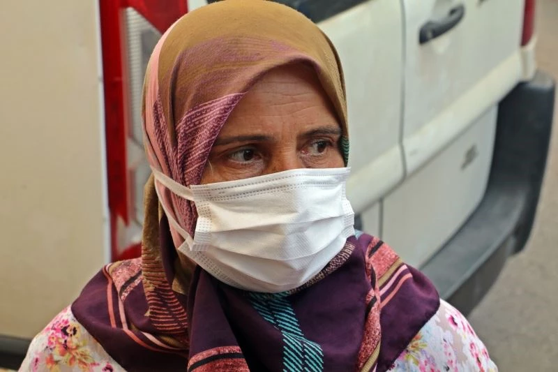 4 bin liralık zekat parasını alayım derken, hem paradan hem bileziklerden oldu
