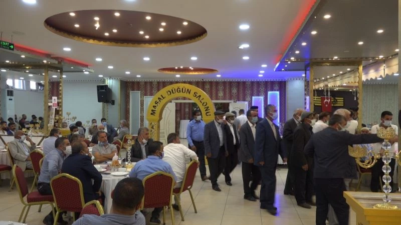 Erciş’te husumetli 4 aile düzenlenen 2 ayrı programla barıştırıldı
