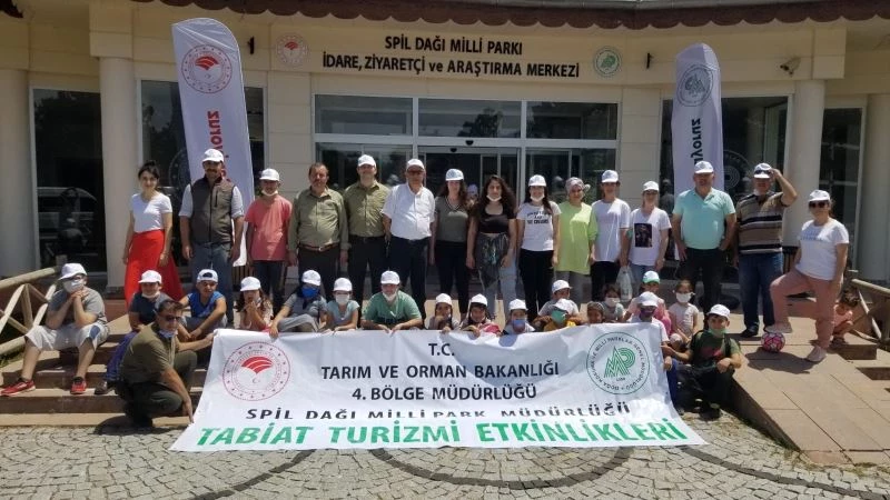 Onlar artık fahri tabiat koruyucusu
