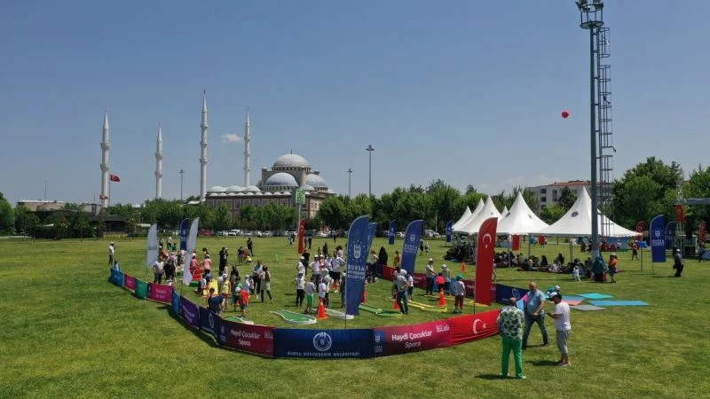 Babalara özel şenlik
