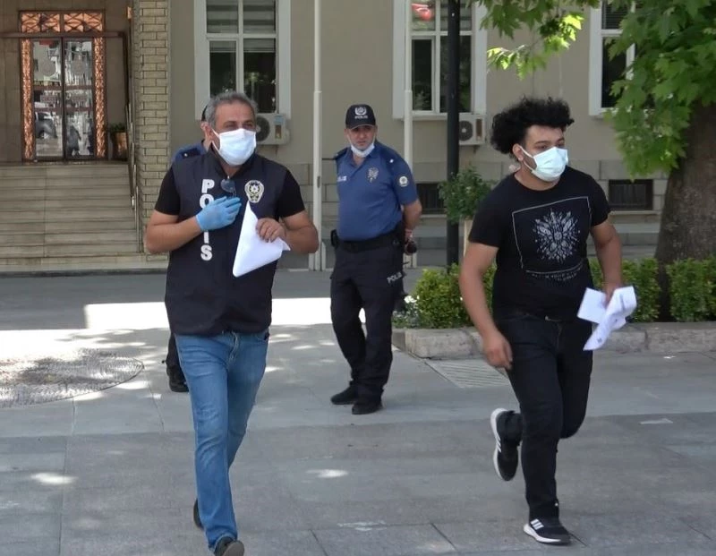 YKS’ye yetişebilmek için zamanla yarıştılar
