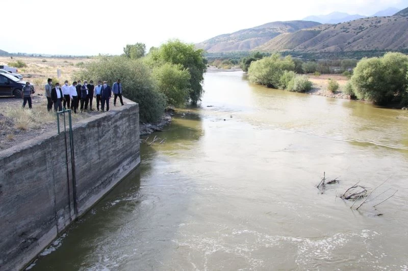 Erzincan’da kuraklık endişelendiriyor
