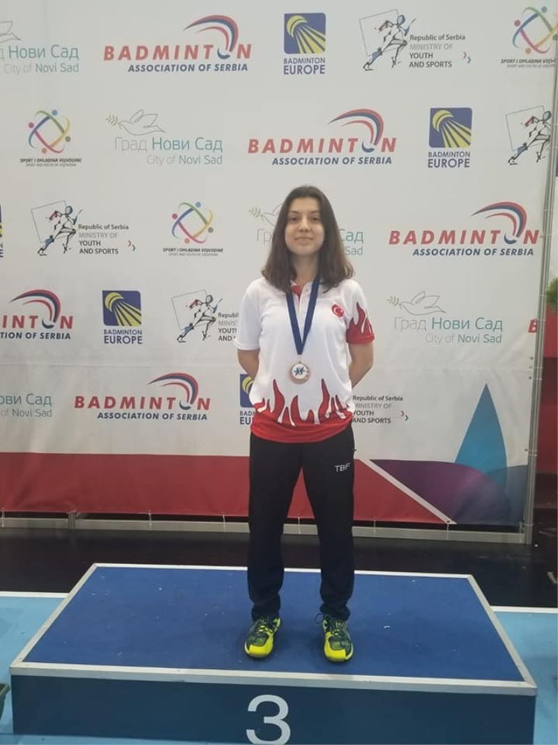 Manisalı Badmintoncu Ravza Bodur Sırbistan’da üçüncü oldu
