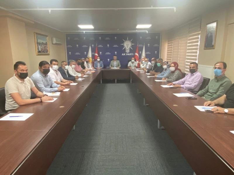 AK Parti Sarız İlçe Yönetim Kurulu Toplantısı düzenlendi
