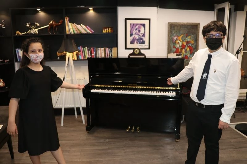 Gaziantepli öğrenciler piyanoda dünya birincisi oldu
