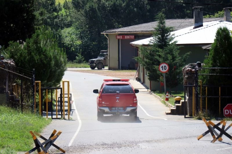 Askeri kışlada göçük
