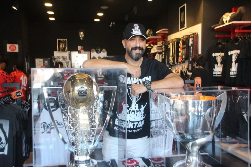 Kupalar, Bodrum’da taraftarlarla buluştu
